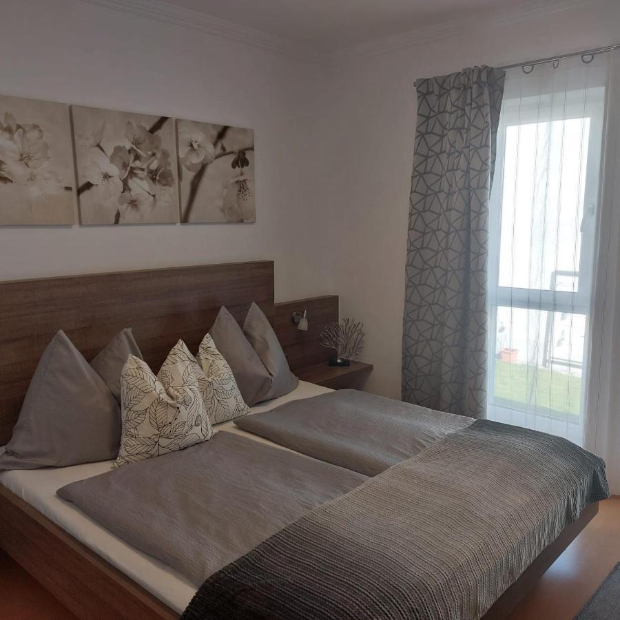 Weingut Apartment Hildegard Gangl Illmitz Exterior foto